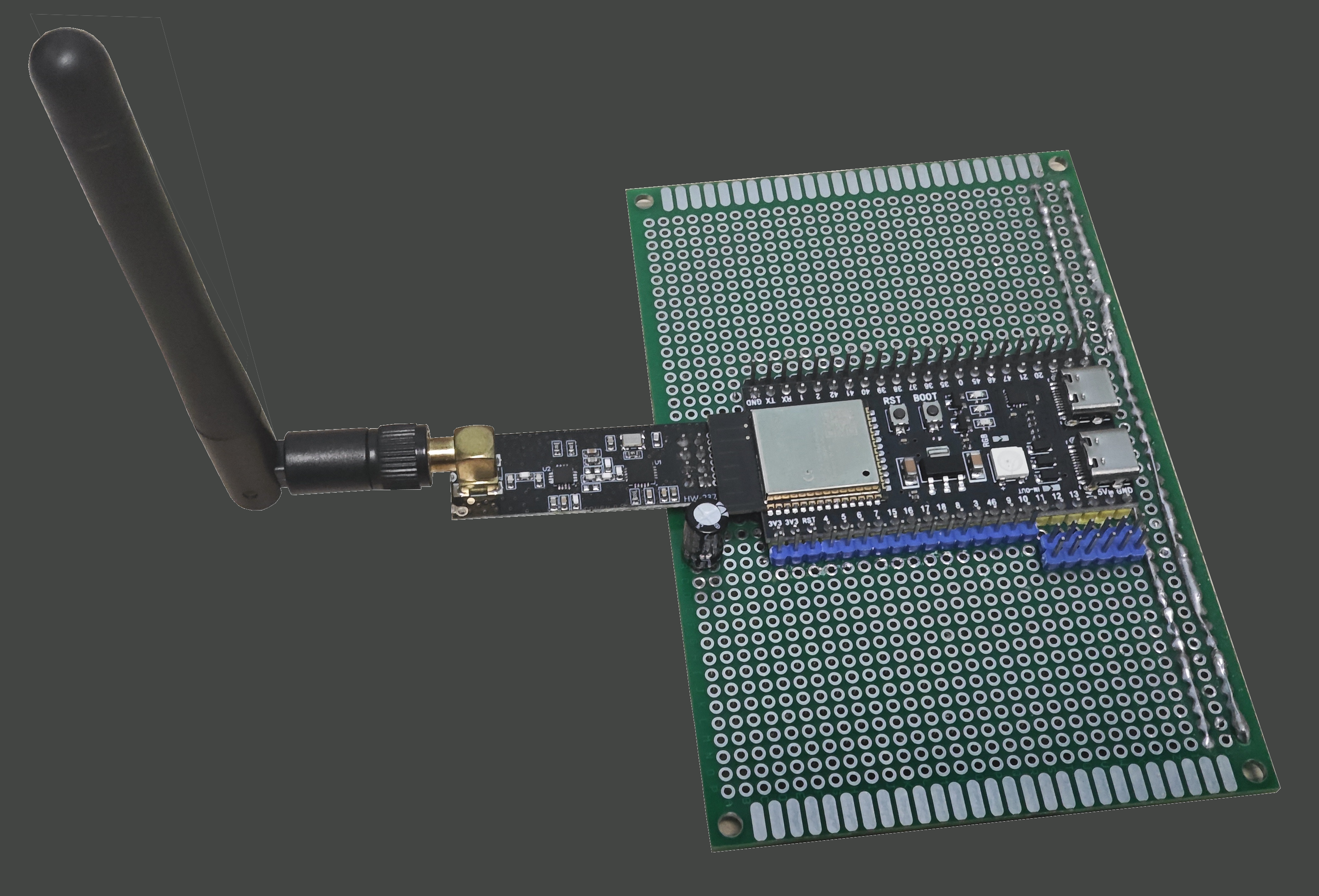 Multi-Functional Controller Profile & RF Antenna